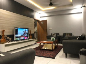Luxurious 3BHK with Panoramic City Views